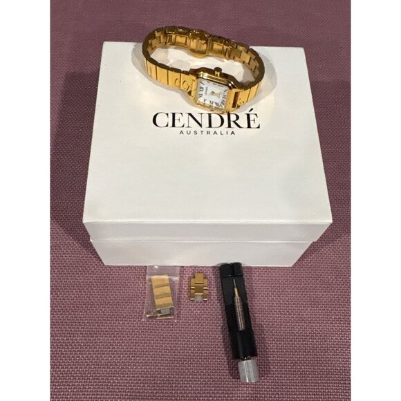 Cendre Oscar Watch in Gold White New in Case Womens Revolve - Picture 10 of 14